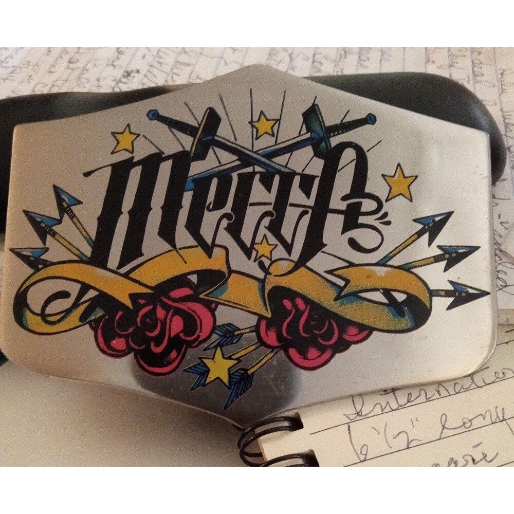 Metal Belt Buckle "MECCA" with crossed swords, arrows, ribbon & roses